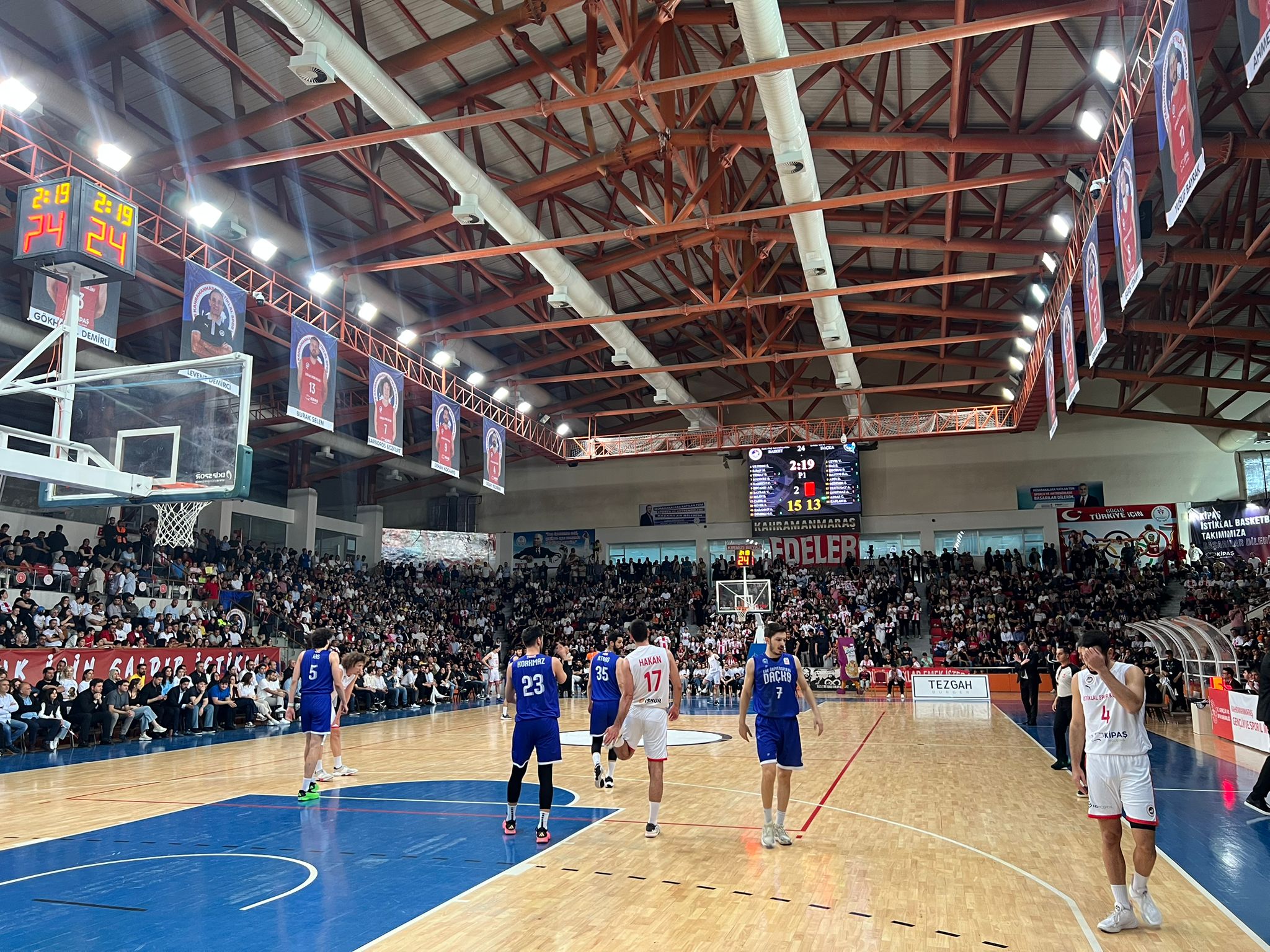 Istiklal Basketbol Ilk Yarı