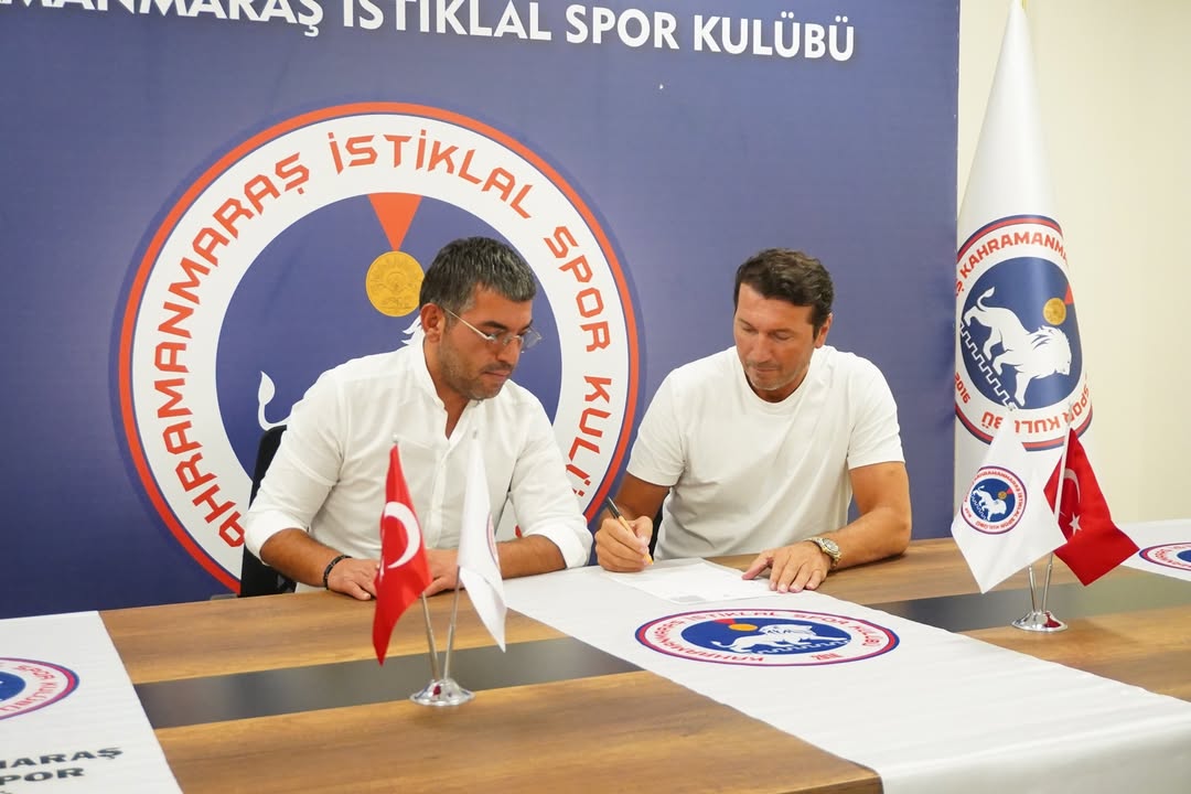 İmzalar Atildi!Yeni Sezonda Hocamız Bayram Bektaş. 👏Şehrimize Ve Camiamıza Hayırlı Olsun 🙏@Bayrambektasofficial