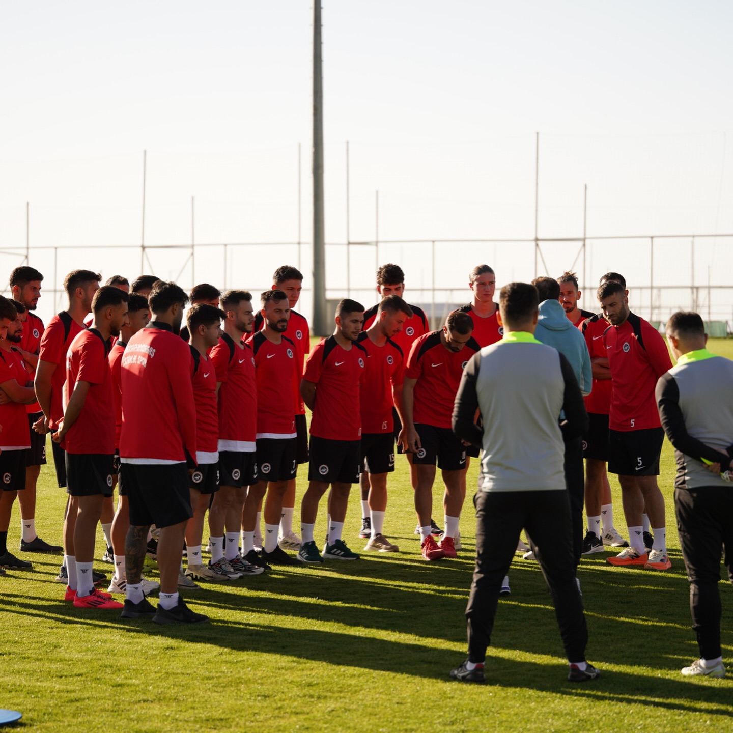 Gv U V D Q P Ws A At9V Y