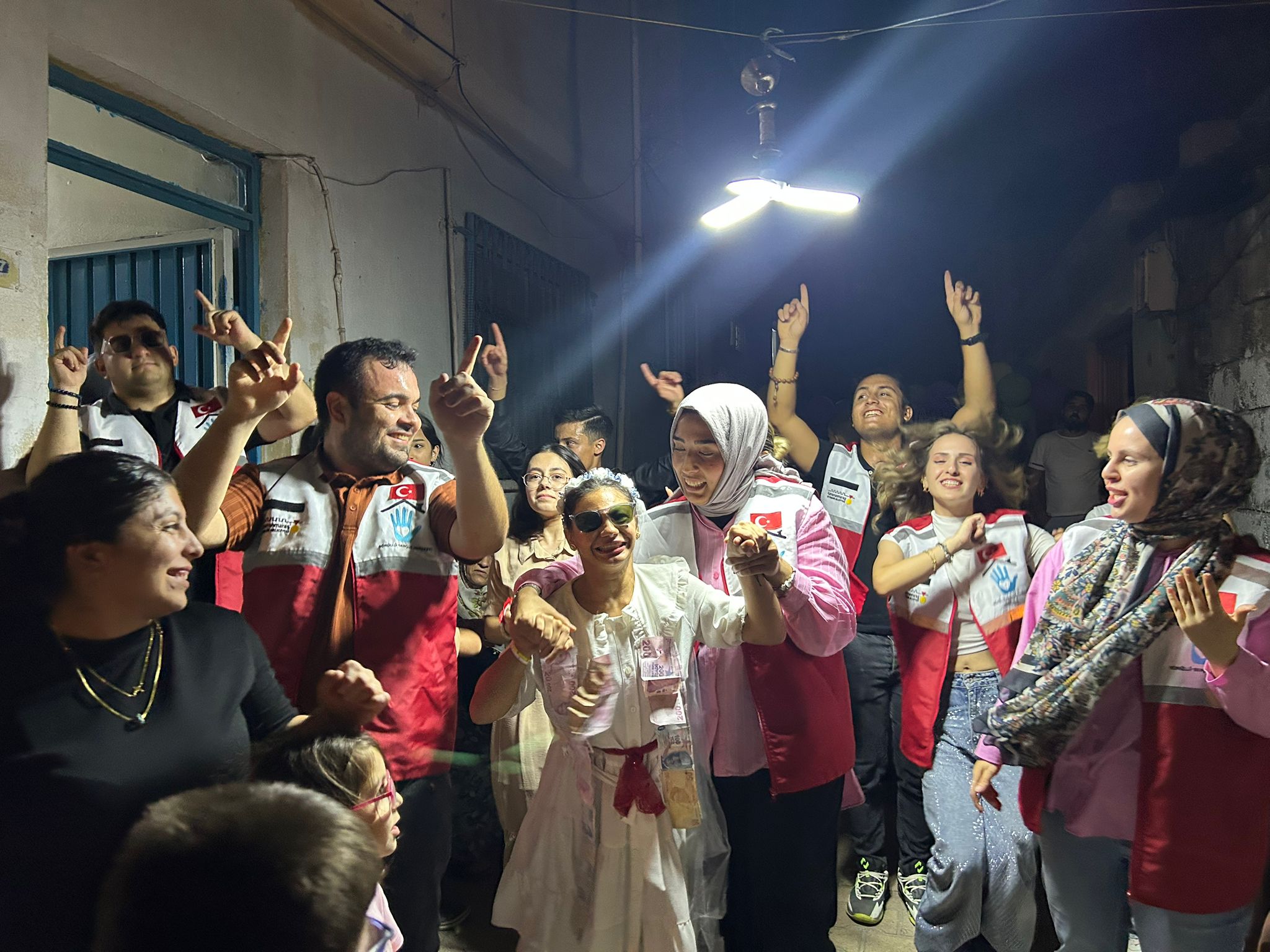 Kahramanmaraş Büyükşehir Belediyesi’nden, Emine Aslan’a Unutulmaz Doğum Günü Sürprizi1