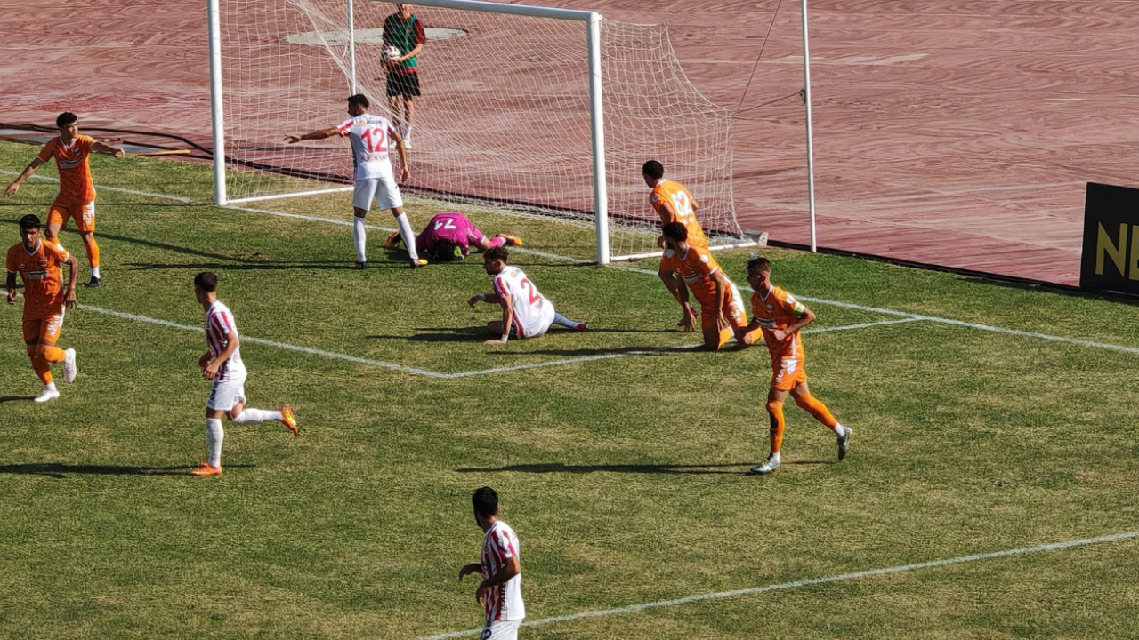Isitklalspor (5)