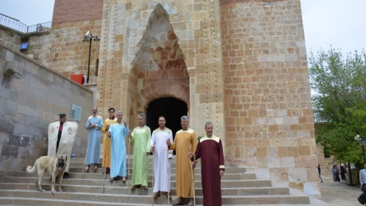 Eshabı Kehf Külliyesi (2)