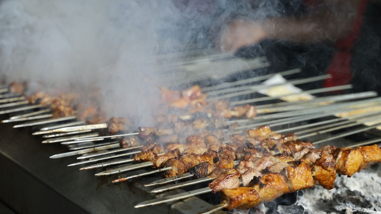 Lezzet Festivalinde Kebap Dumanı Gökyüzünü Kapladı (1)
