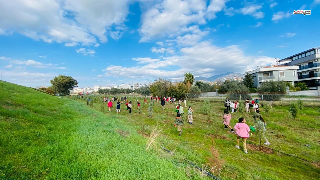 Aydinli Miniklerden Kahramanmaras Elbistana Gonul Koprusu