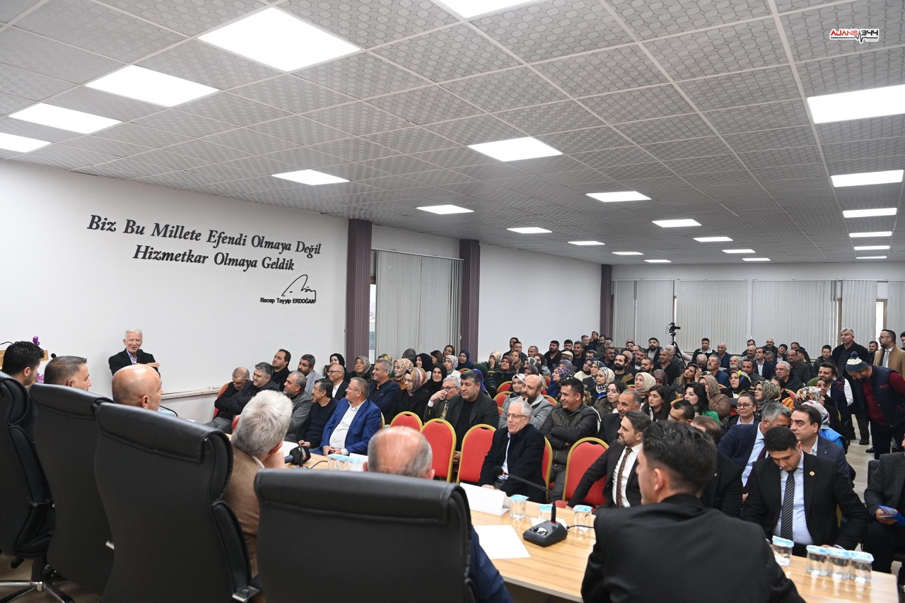 Başkan Fırat Görgel: “Afşin’e 20 Ayda 1,7 Milyar Tl’yi Aşan Yatırım Yaptık”Büyük Afşin (4)