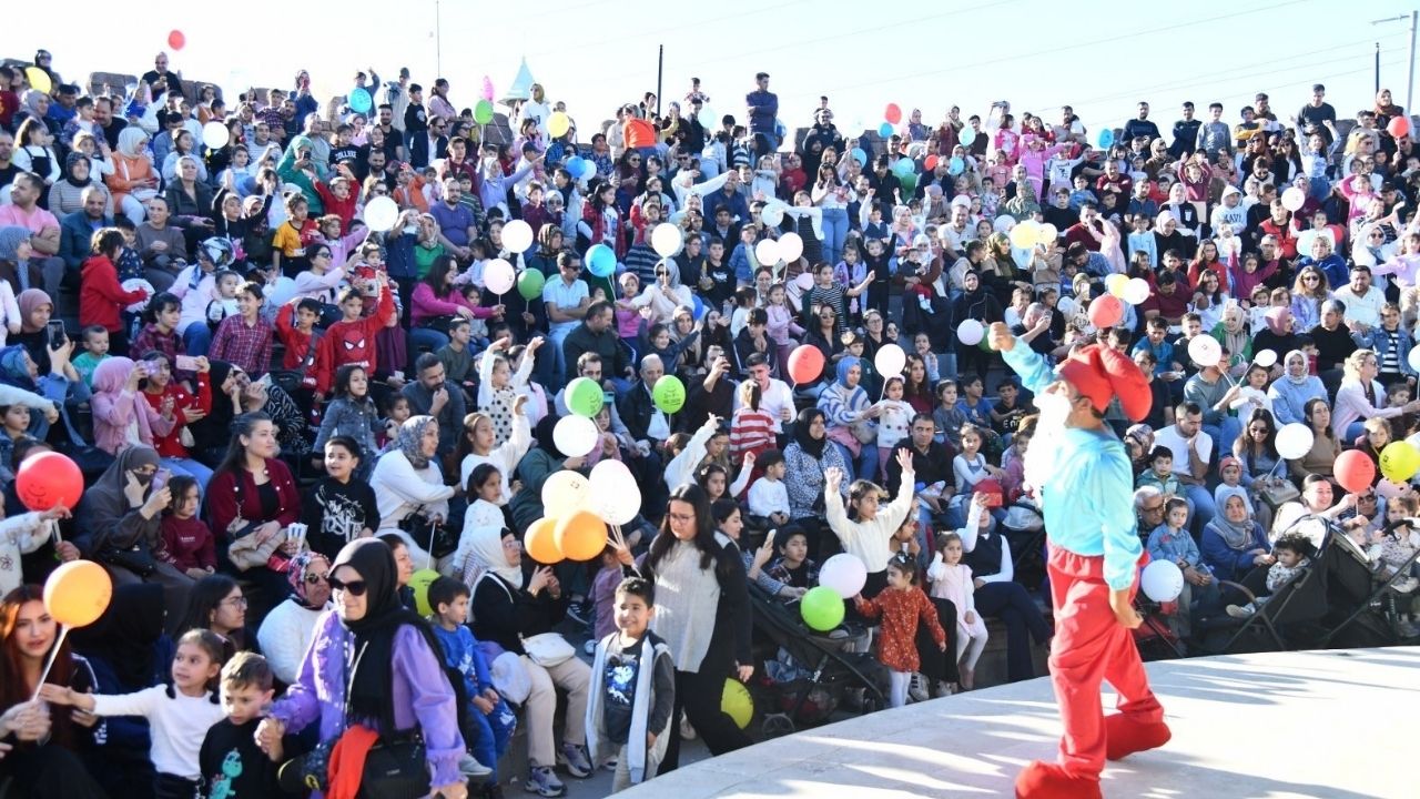 Çocuklara Gösterajans344