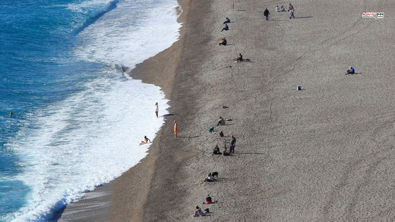 Dün Yagmur Ve Fırtına Vardı Bugün Ise Yaz Ajans344 (1)