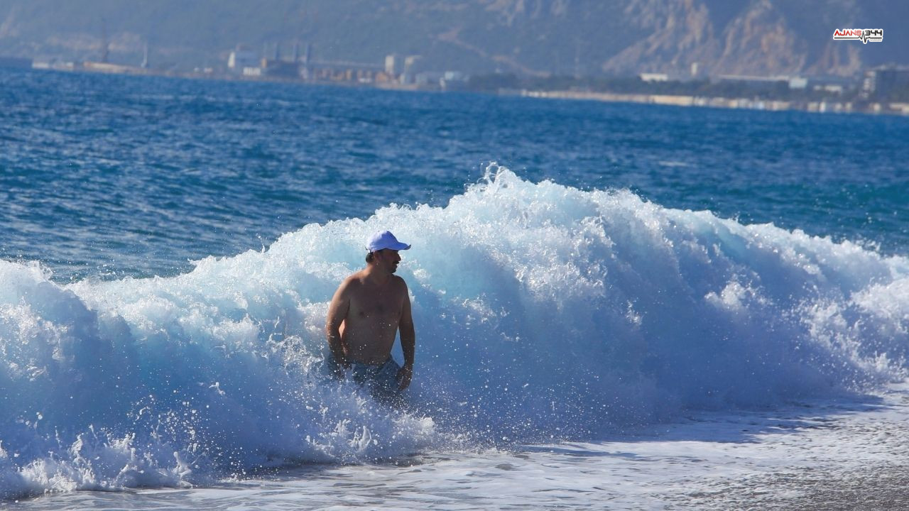 Dün Yagmur Ve Fırtına Vardı Bugün Ise Yaz Ajans344 (3)