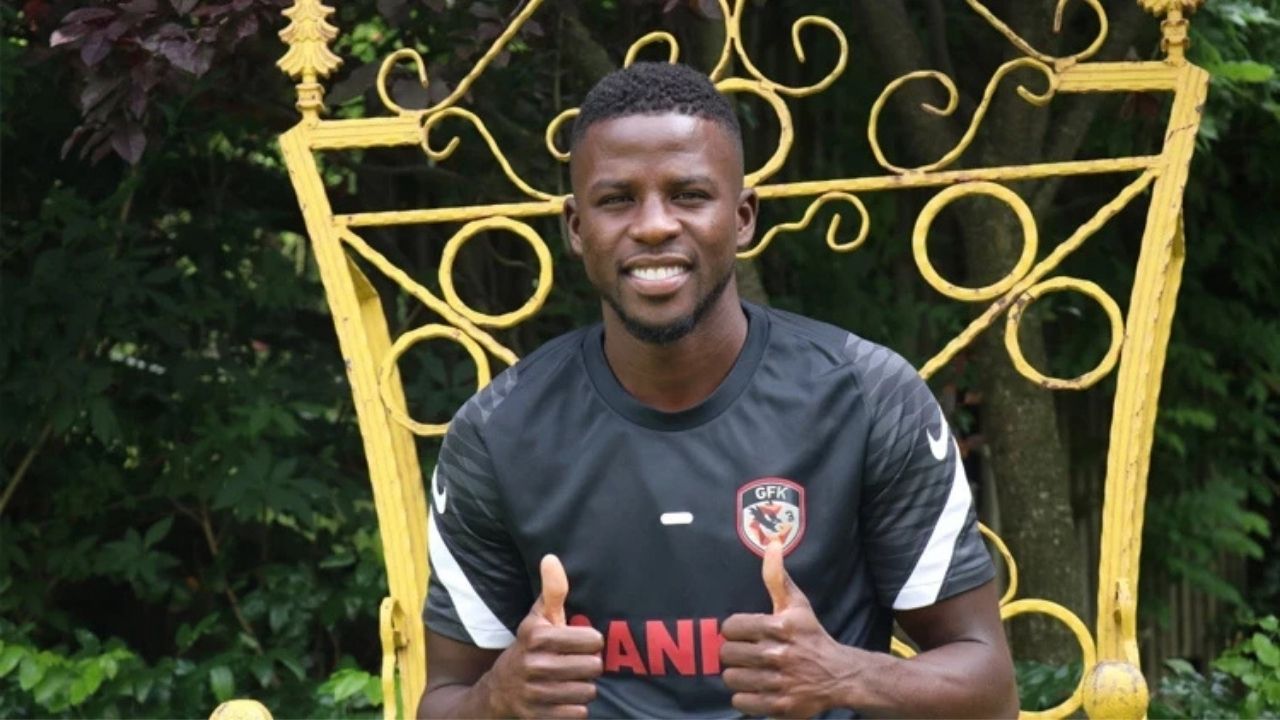 Papy Djilobodji Avm’de Silahlı Saldırıya Uğradı (1)