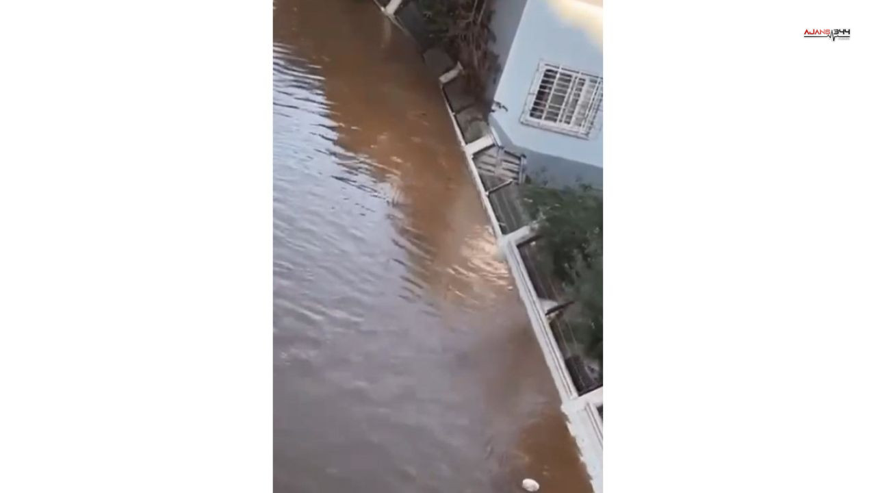 Su Baskınında Istinat Duvarı Yıkıldı Ajasns344