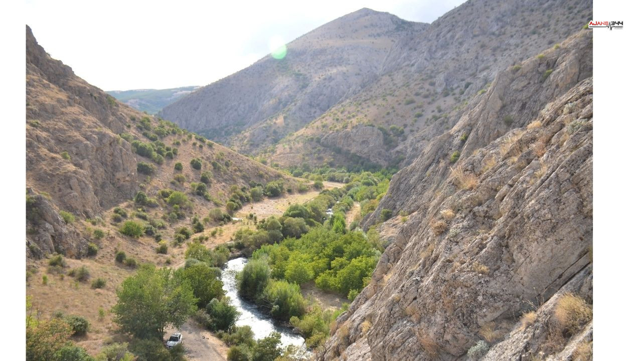 Süt Pisiren Kalesi Ajans344 (1)