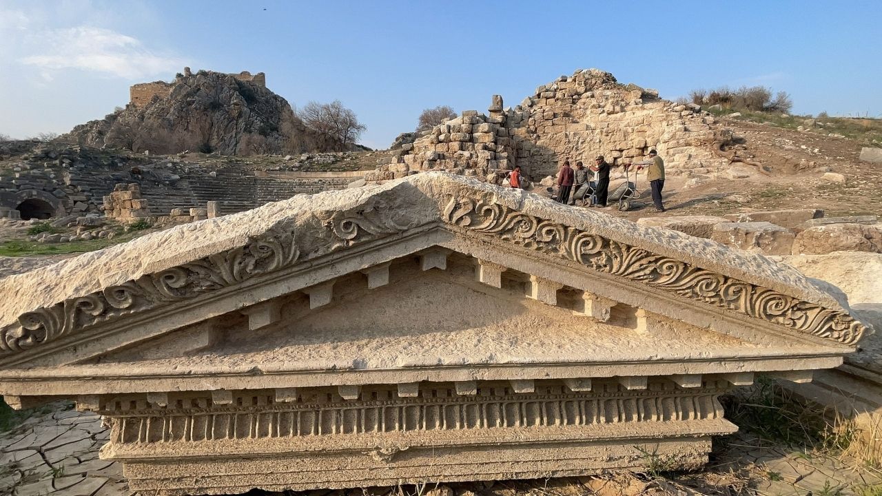 Yeni Masklar Ortaya Çıkı Ajans344 (2)