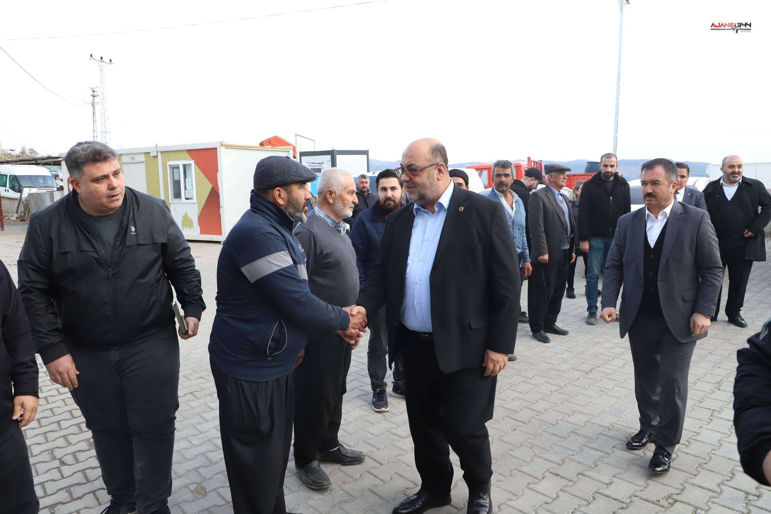 Başkan Akpınar 71. Mahalle Toplantısını Bulanık Mahallesi’nde Yaptı1