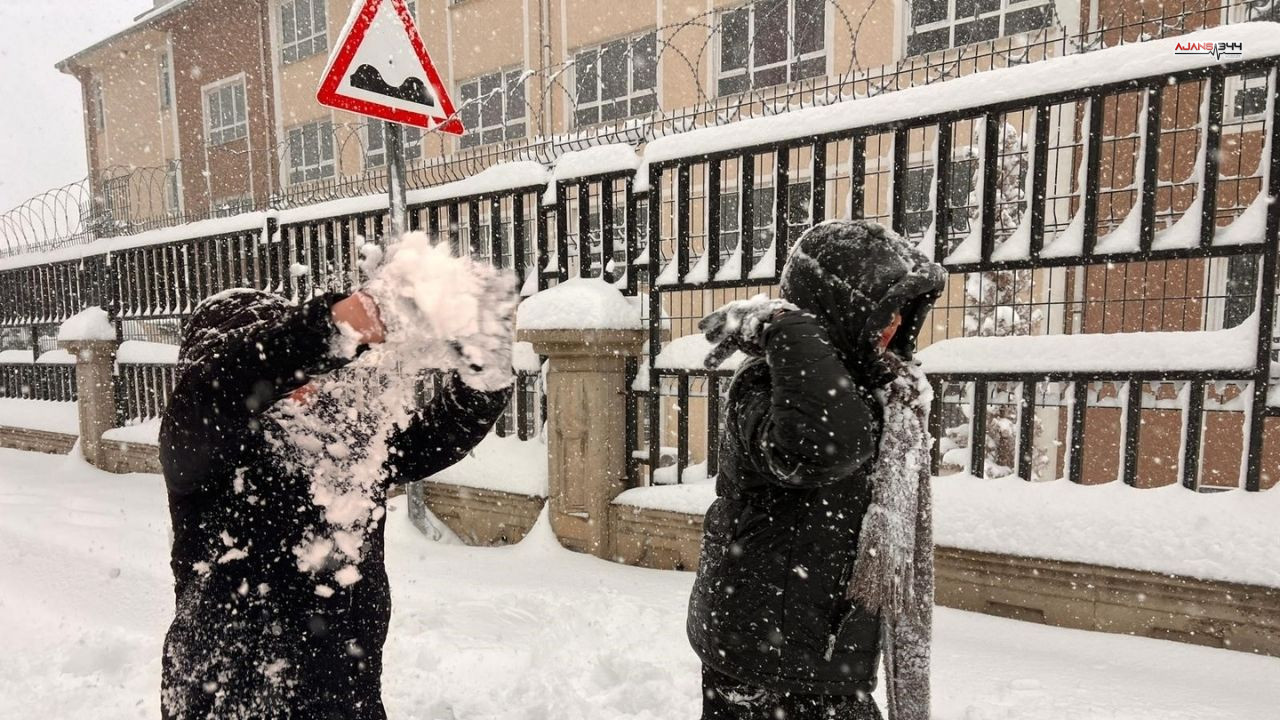 Çocuklar Karla Uyandı Ajans344 (3)