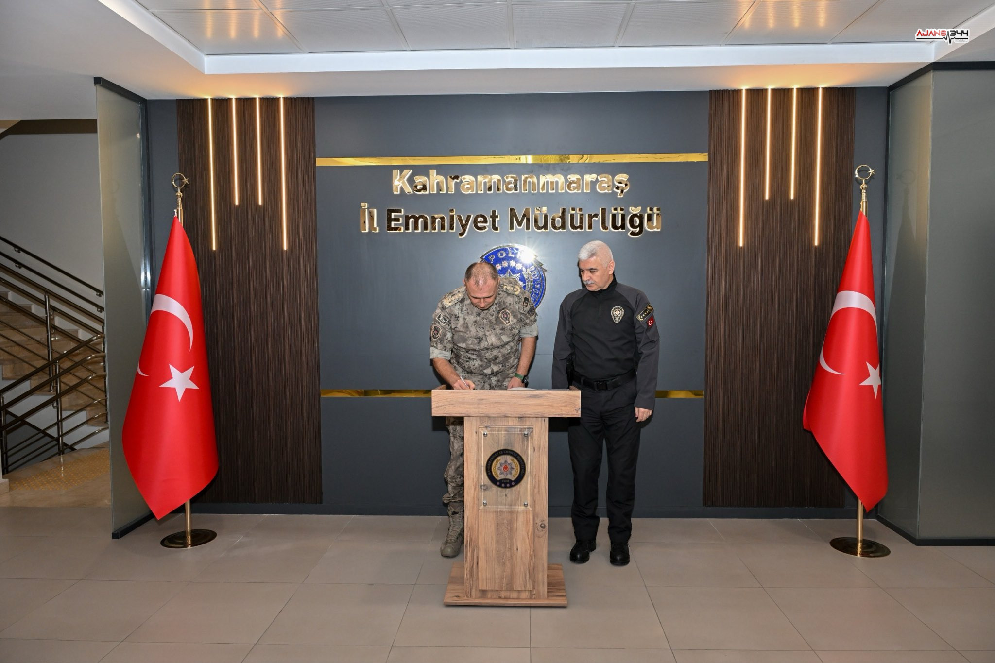 G7 E T G3X W I A A Ckp