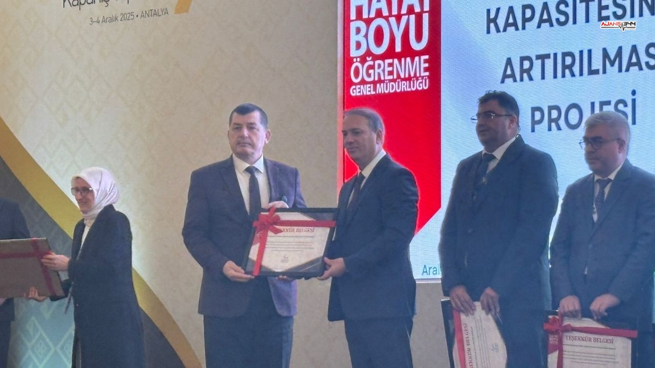 Kahramanmaraş Halk Eğitimi Merkezi Türkiye'de İlk 10'Da! (1)