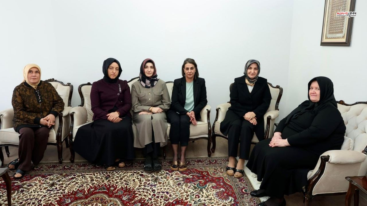 Kahramanmaraş'ta Dr. Selma Ünlüer, Şehit Ailesini Ziyaret Etti (2)