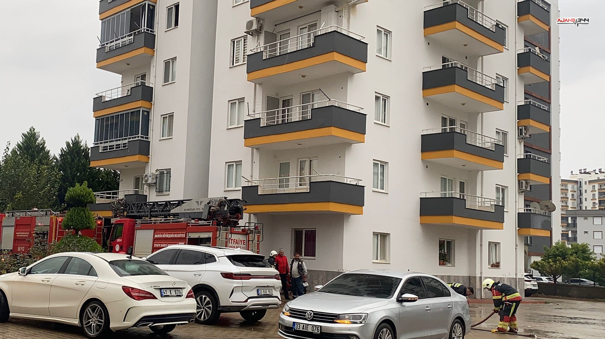 Mersin’de Yenişehir Ve Erdemli’de Çıkan Ev Yangınları Paniğe Neden Oldu2