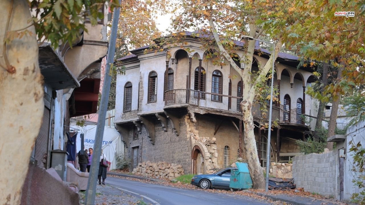 Tarihi Evler Tadilat Bekliyor Ajans344 (4)