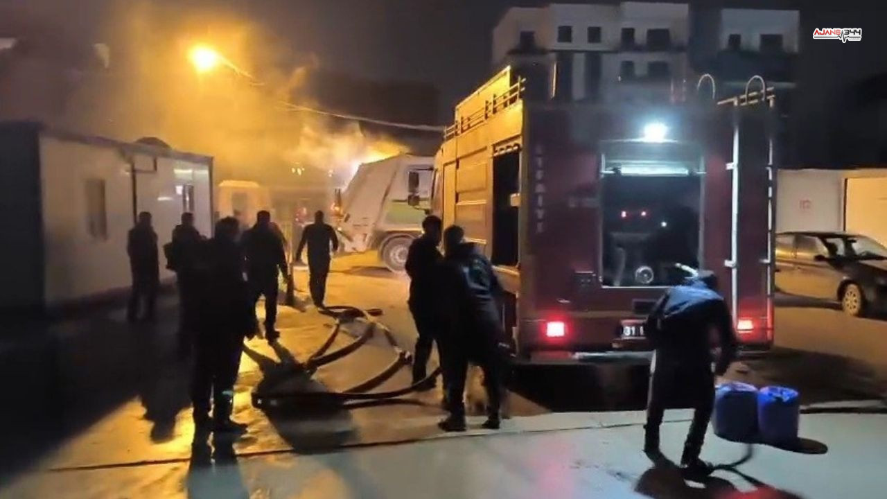 Yanan Çöp Kamyonu Ajnas344 (2)