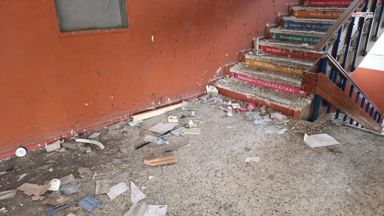 Zeynep Bastık'tan Viral Video Açıklaması Babam Değil 34 (2)