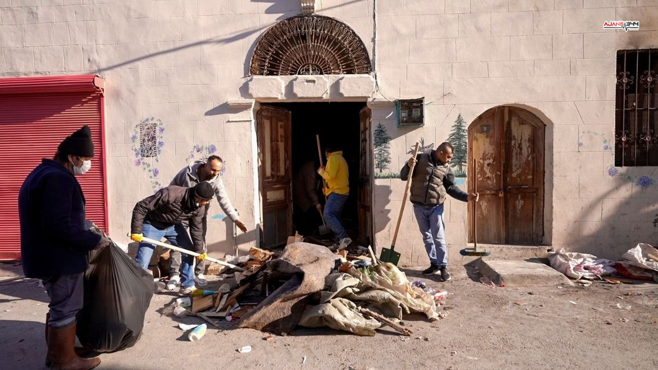 28 Kamyon Çöp Ajans344 (1)