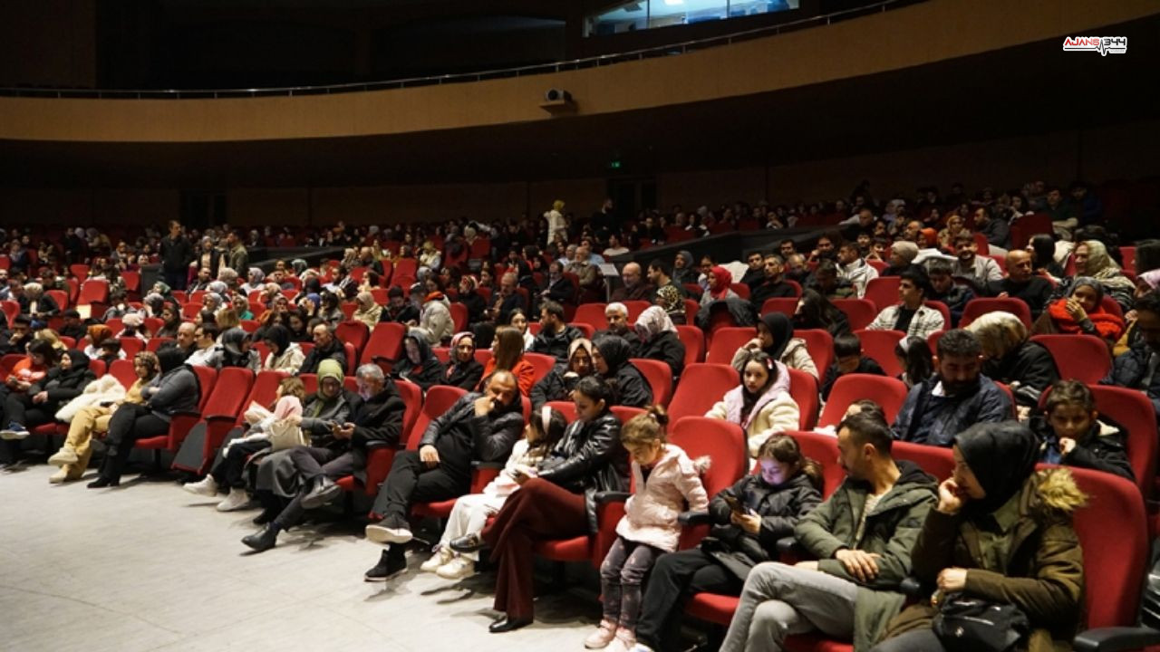 Büyükşehir’den Tiyatro Günü: Sahne Çocuklara ve Yetişkinlere Açılıyor
