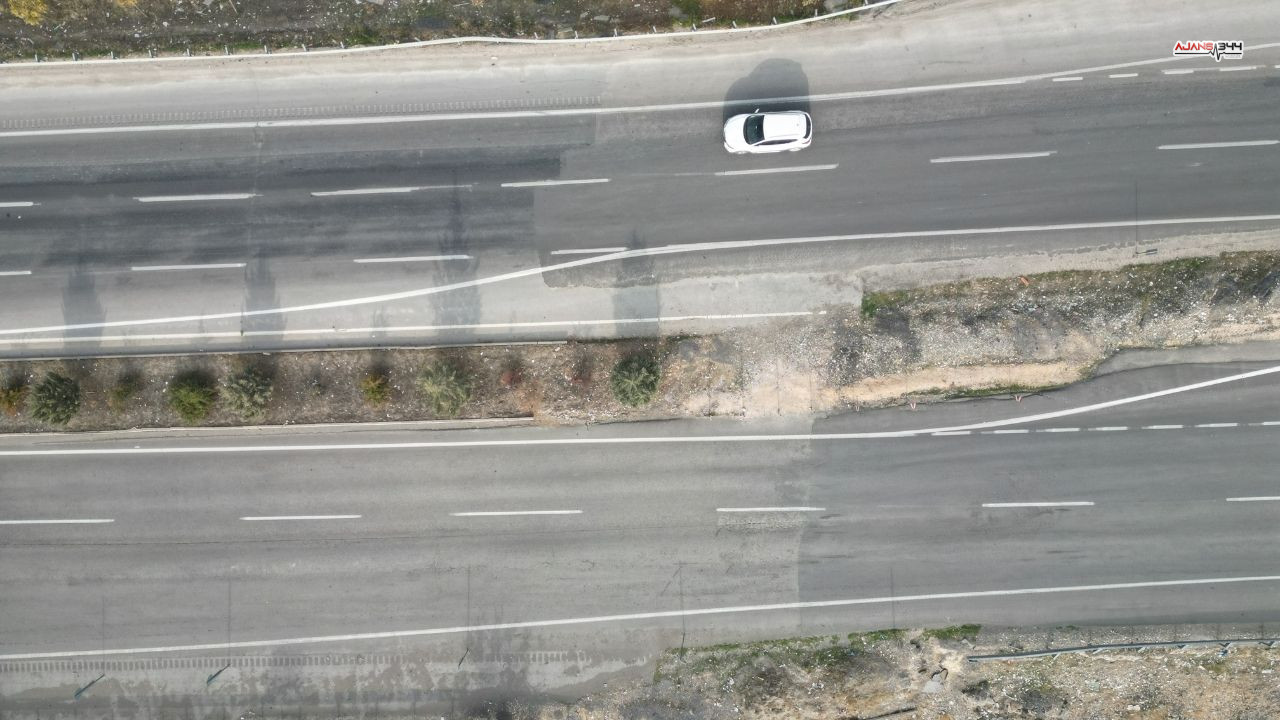 Kahramanmaraş’ta Depremle Birlikte Yol 7 Metre Kaydı