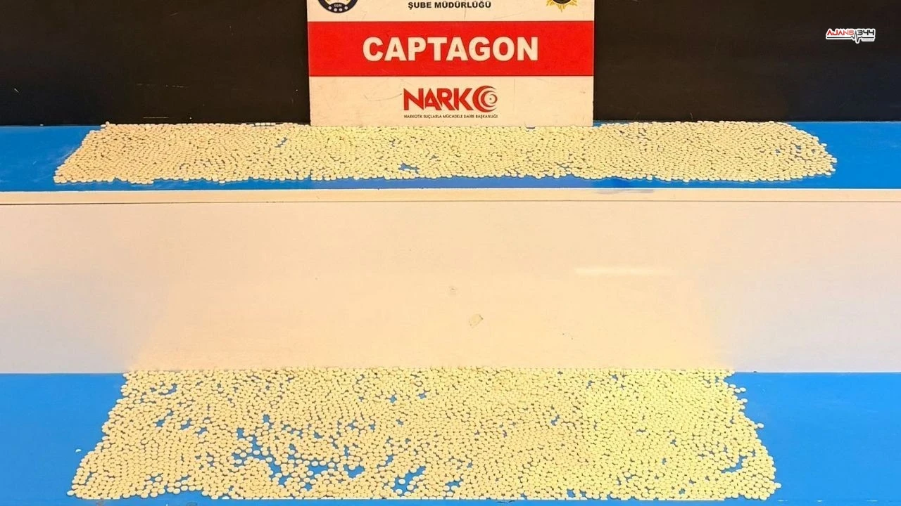 Kahramanmarasta 8 Bin Captagon Ve 2 Bin 807 Sentetik Ecza Hap Yakalandi