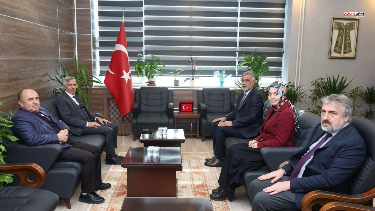 Vali Ünlüer Ajasn344