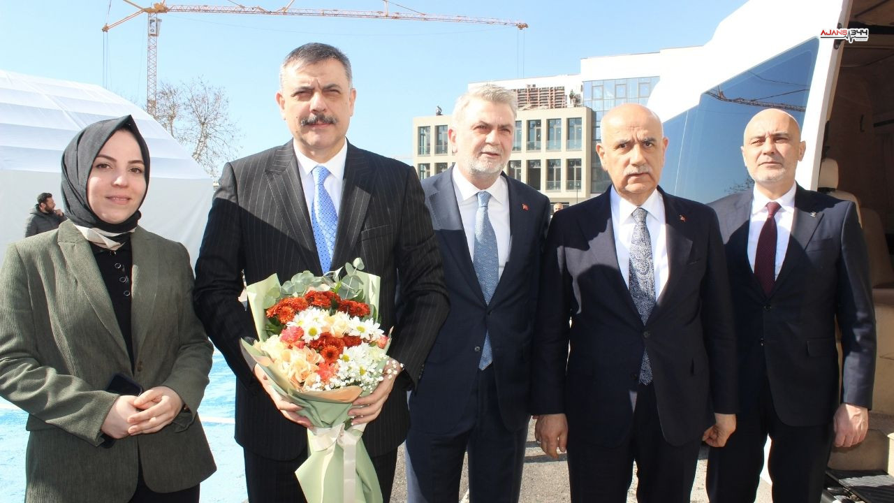 Bakan Çiftçi Tarihte Eşi Benzeri Görülmemiş Bir Başarıya Imza Attık (1)-1