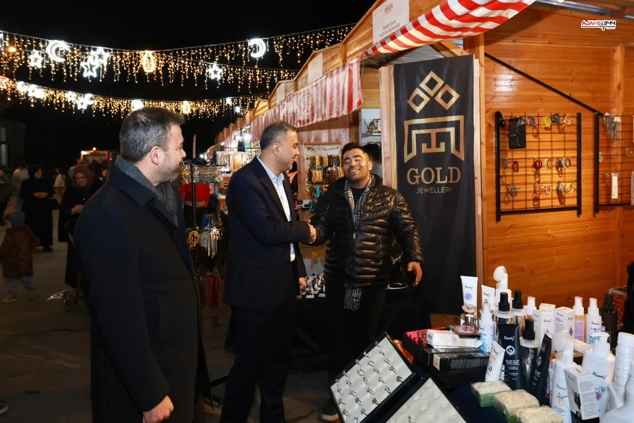 Başkan Toptaş, Ramazan’ın Bereketini Vatandaşlarla Paylaştı (5)