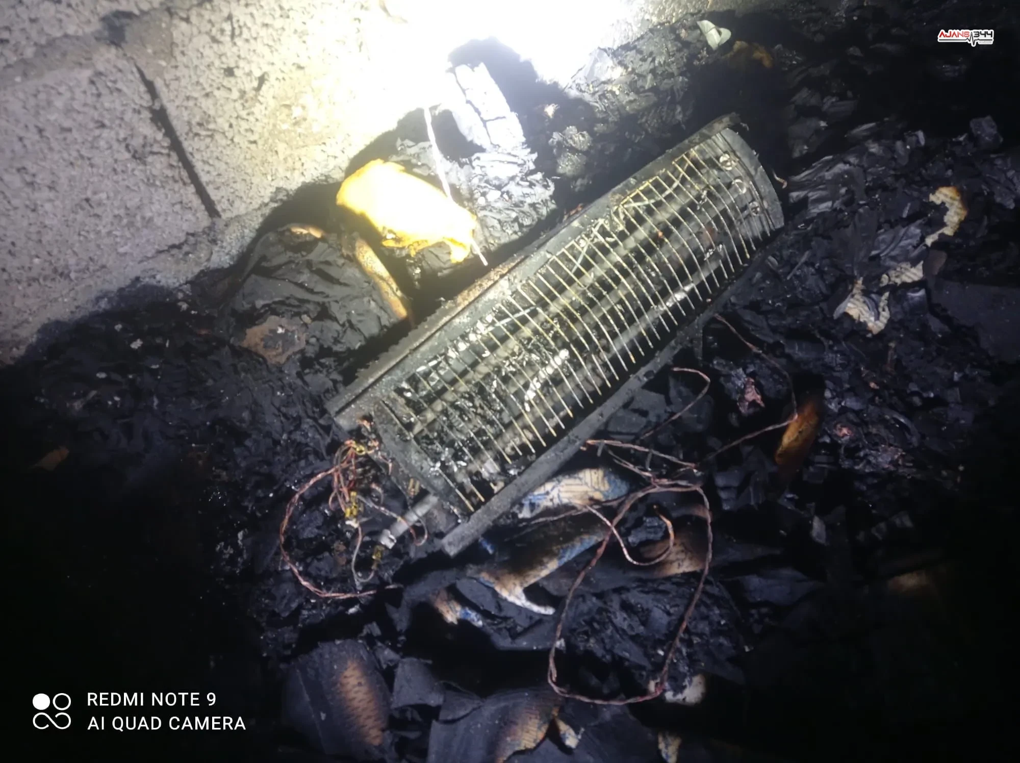 Kahramanmarasta Yanginda Ev Kul Oldu Ama Kuran I Kerim Yanmadi2