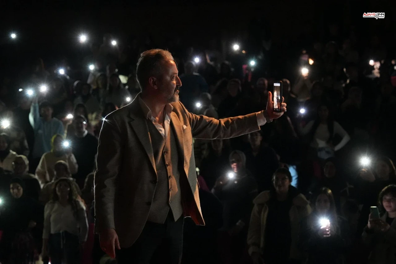 Onikişubat Belediyesi Yks Ve Kpss Kazandıran Taktikler Kampı Büyük Ilgi Gördü (8)