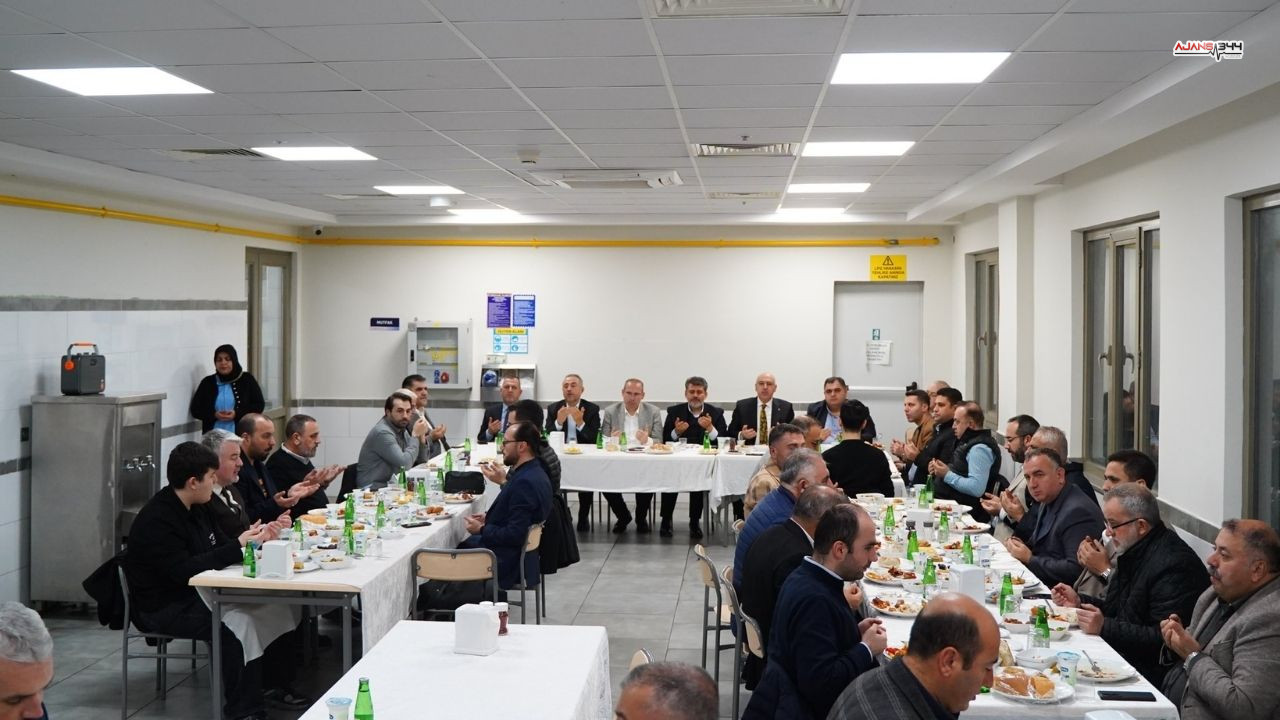 Türkoğlu Geleneksel İftar Programı Gerçekleştirildi (3)