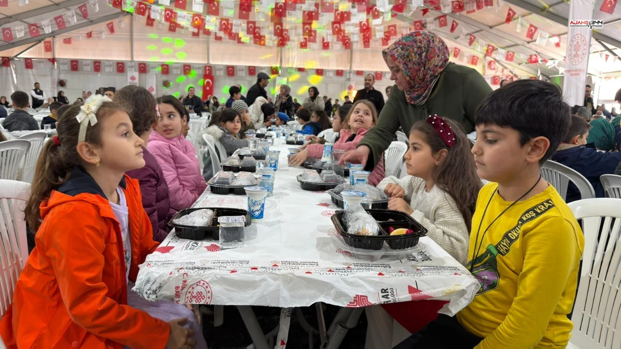 Kahramanmaraş’ta En Tatlı Iftar Sofrası Kuruldu (9)