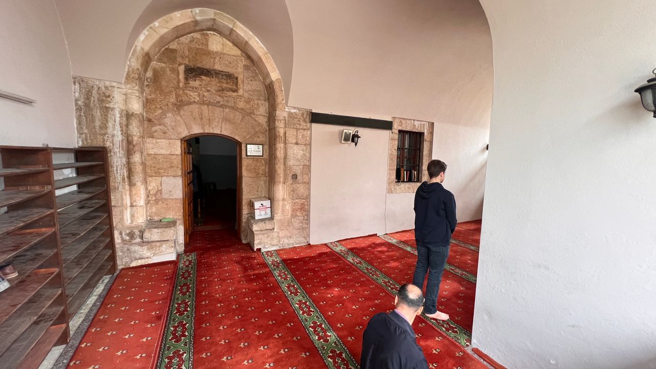 Kahramanmaraş'ın hasar görmeyen 5 asırlık camisi