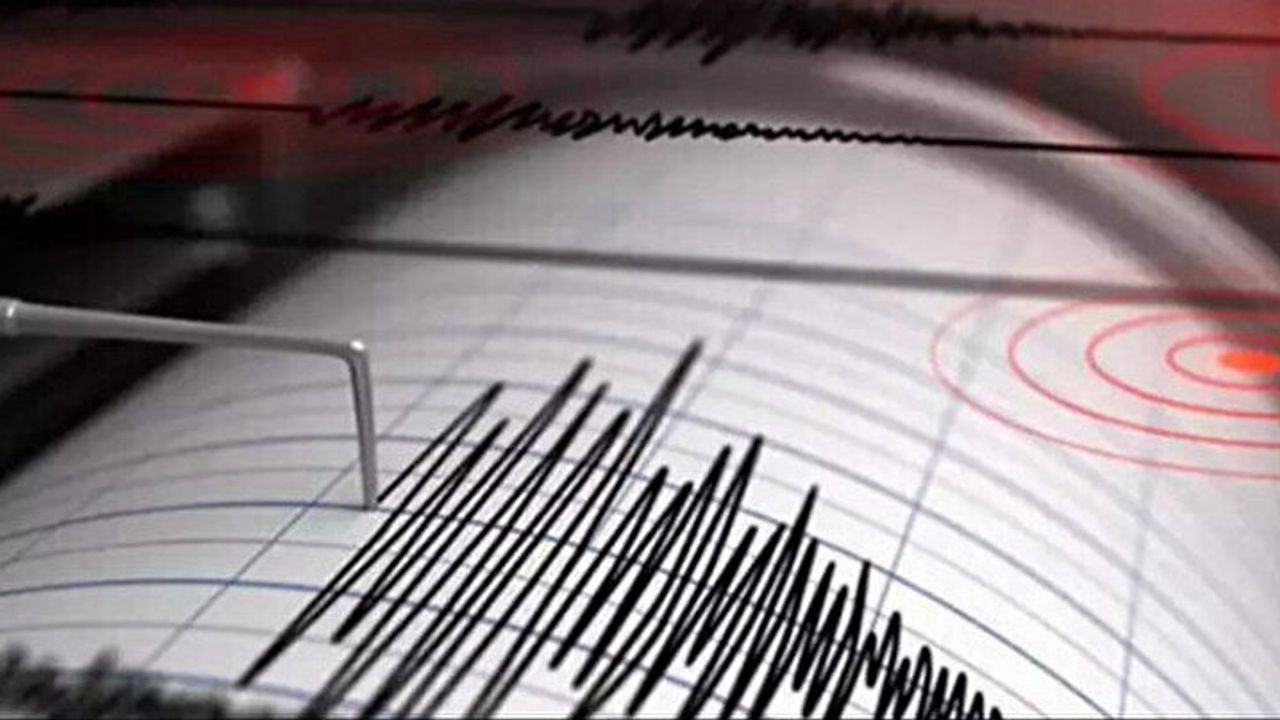 Kahramanmaraş'ta peş peşe iki deprem: Bölge beşik gibi sallanıyor
