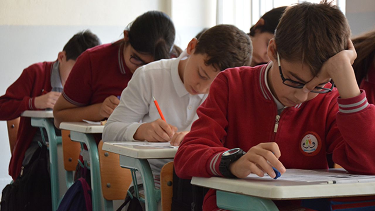 Öğrenciler 9 Günlük Tatil Heyecanı Yaşayacak!
