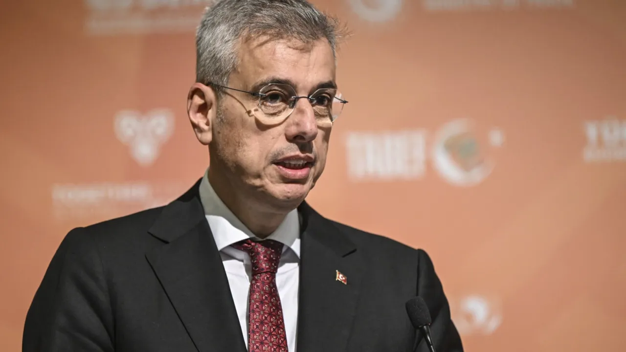 Bakan Memişoğlu: Depremde doğrudan yaralanma olmadı, 19 kişi hafif yaralandı