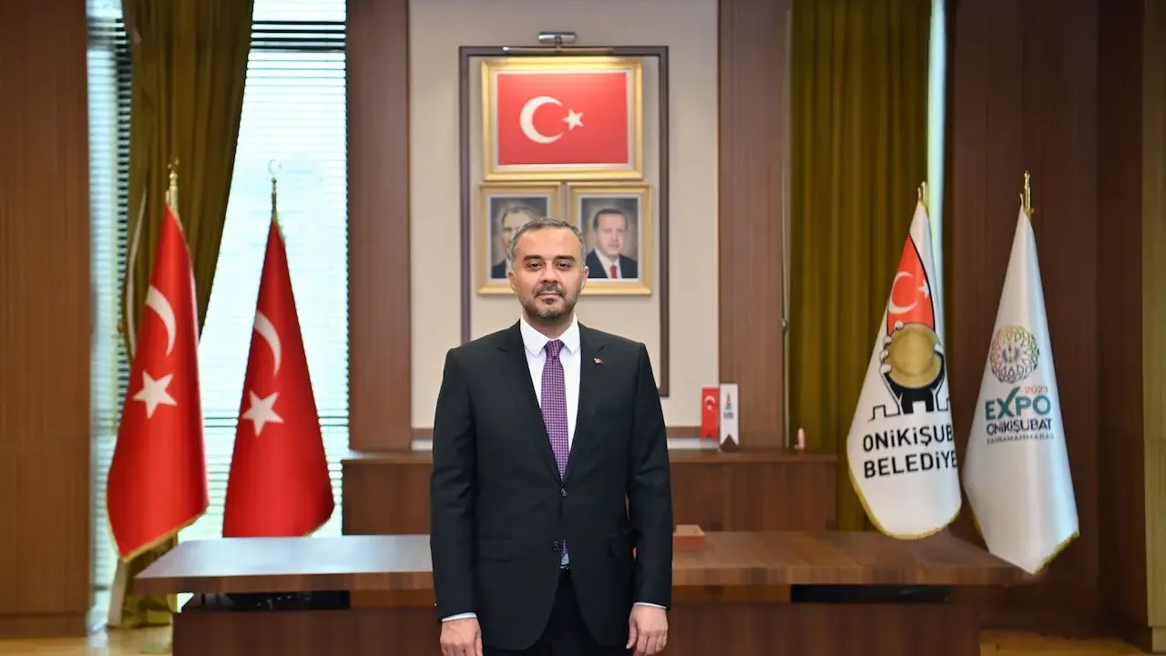 Başkan Toptaş’tan Cumhuriyetin 102’nci yıl dönümü mesajı