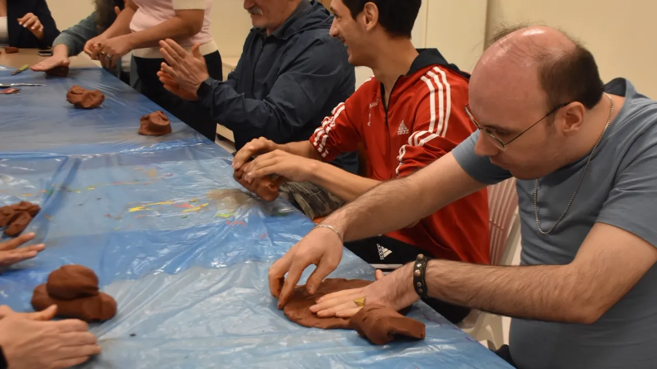 Singapurlu Art Terapist'ten sanatla terapi