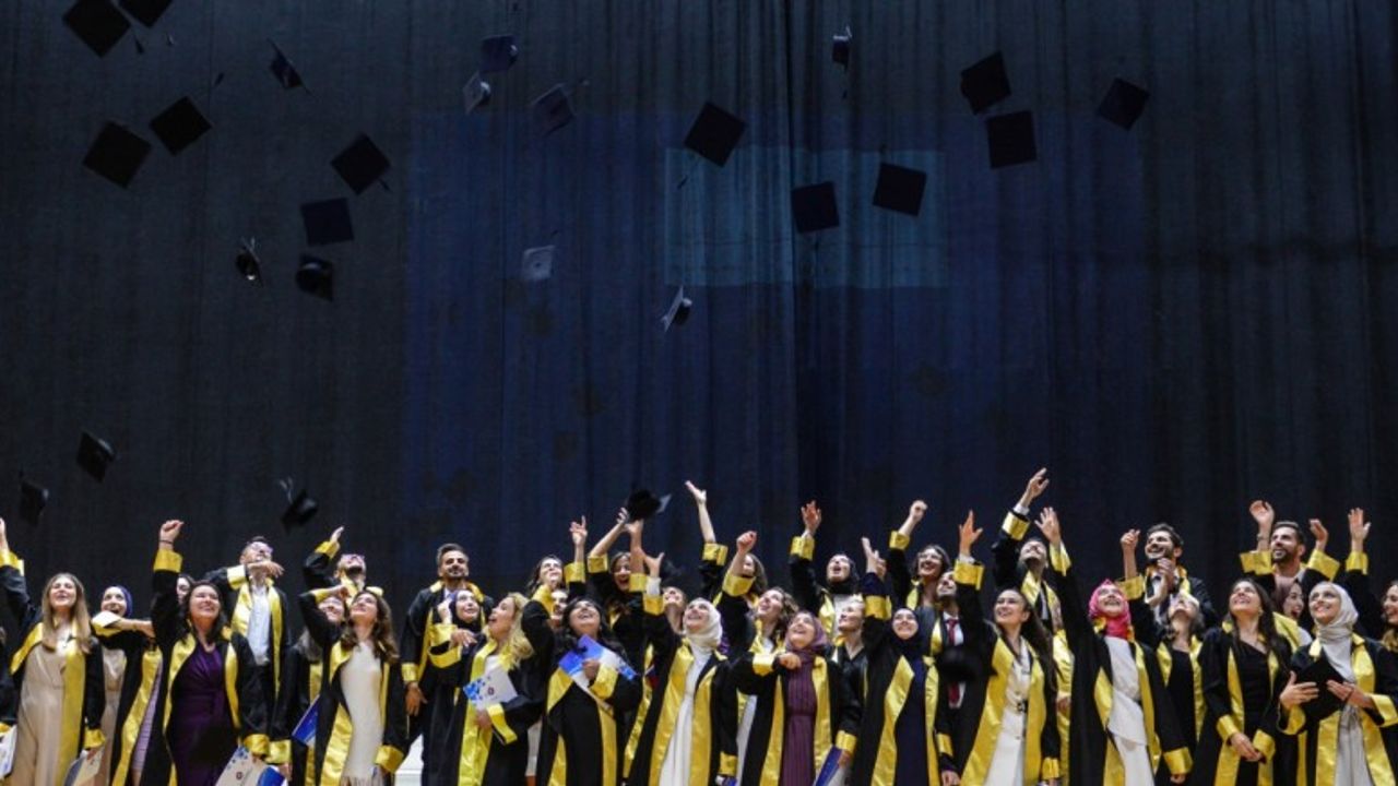 KSÜ Diş Hekimliği Fakültesinde ‘İlk Mezun’ Heyecanı