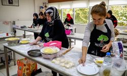 Kadınlardan pastacılık kursuna yoğun ilgi