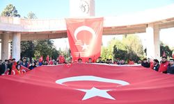 Öğrencilerinden Teröre Lanet Yürüyüşü