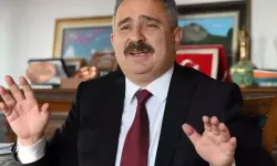 Sinan Burhan kimdir? tv100 yorumcusu Sinan Burhan kim? Sinan Burhan kaç yaşında, nereli?