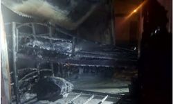 Kahramanmaraş'ta konteyner alev alev yandı