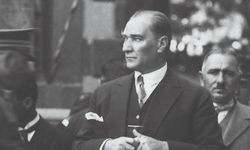 Mustafa Kemal Atatürk'ün Hayatı (1881-1938)