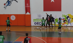 Okullar arası futsal mücadeleleri devam ediyor