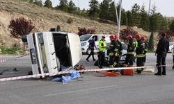 Kendi kullandığı minibüsün altında kaldı, öldü